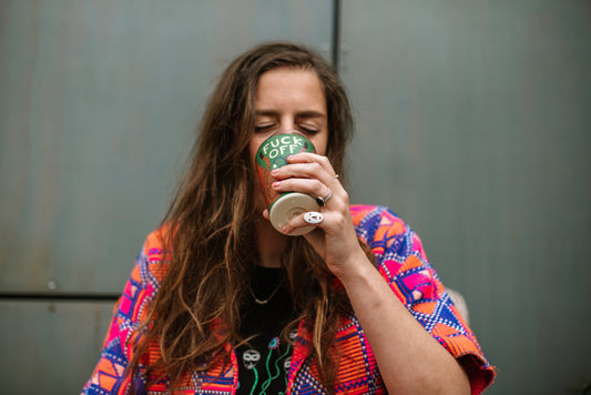 (rude) Take away cup