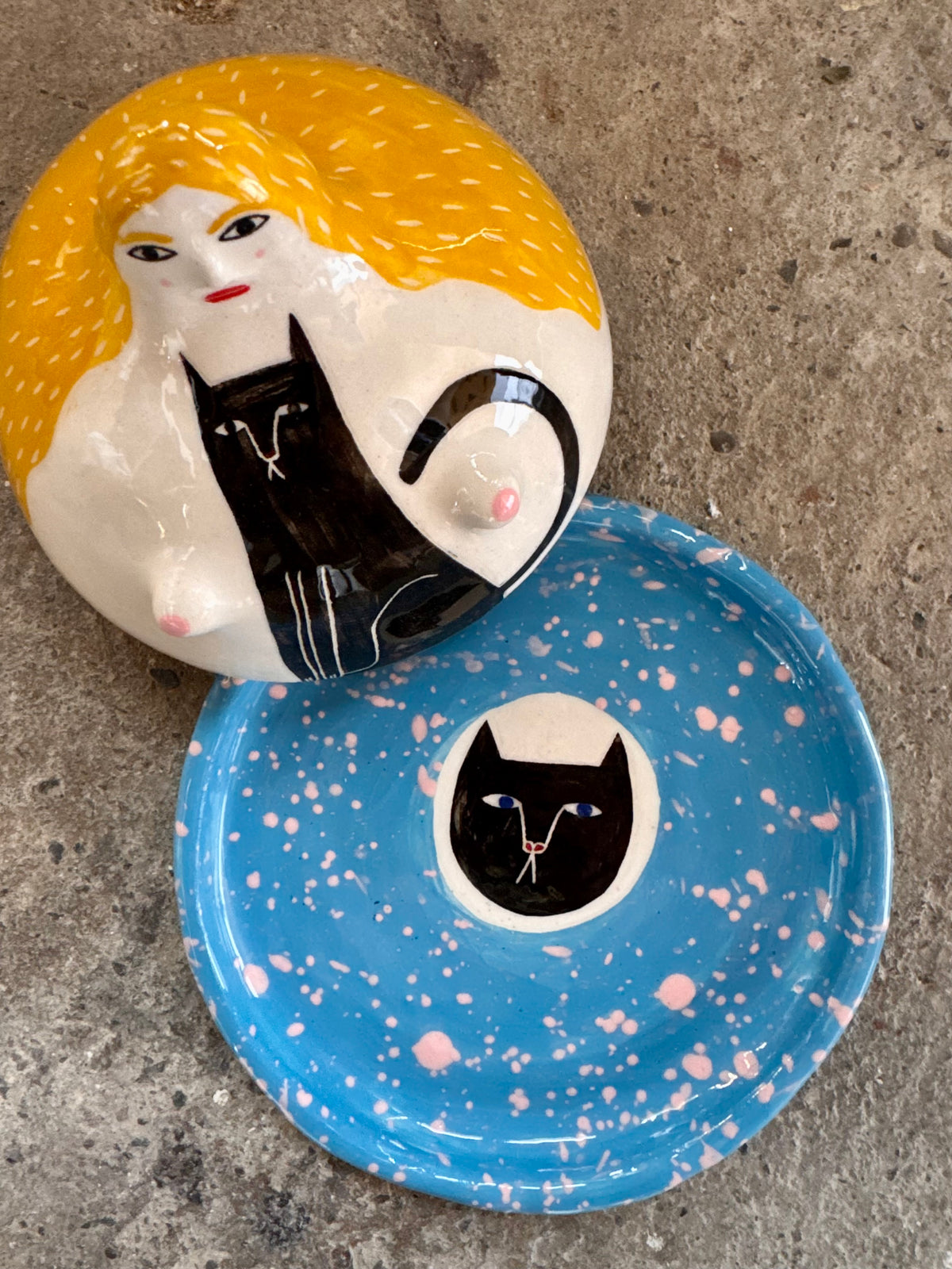 Butter Dish - Best friends