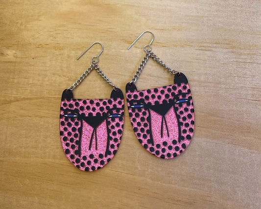 Grumpy Cheetah Earrings - Pink